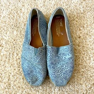 Toms Womens Shoes Size 5.5